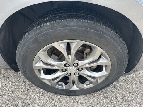 Used 2019 Buick Enclave Avenir w/ Avenir Technology Package AWD/4WD image 12