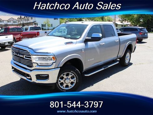 Used 2022 RAM 2500 Laramie AWD/4WD image 1