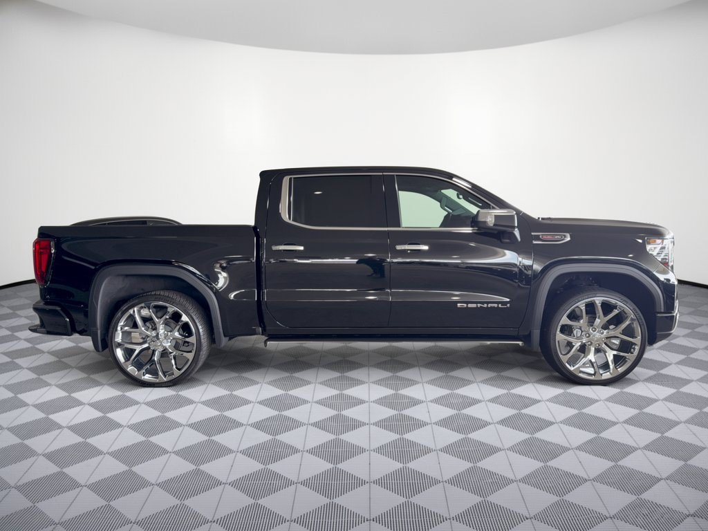 Used 2025 GMC Sierra 1500 Denali AWD/4WD image 6