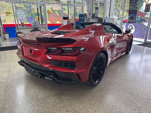 Used 2026 Chevrolet Corvette Z06 image 4