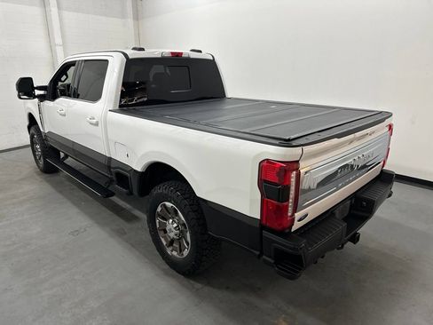 Used 2024 Ford F250 King Ranch w/ FX4 Off-Road Package AWD/4WD image 17