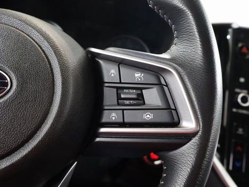 Used 2024 Subaru Ascent Premium w/ Convenience Package image 21