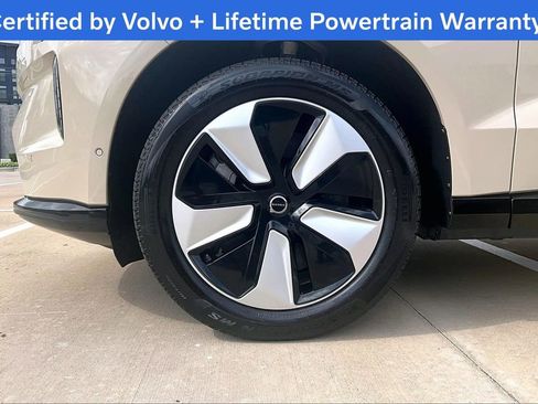 Certified 2025 Volvo EX90 Plus AWD/4WD image 10