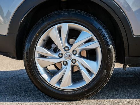 Used 2025 Buick Encore GX Preferred FWD image 9