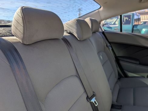 Certified 2017 Kia Forte LX image 17