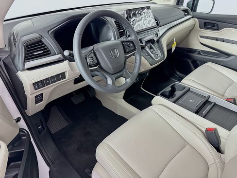 New 2026 Honda Odyssey EX-L image 9