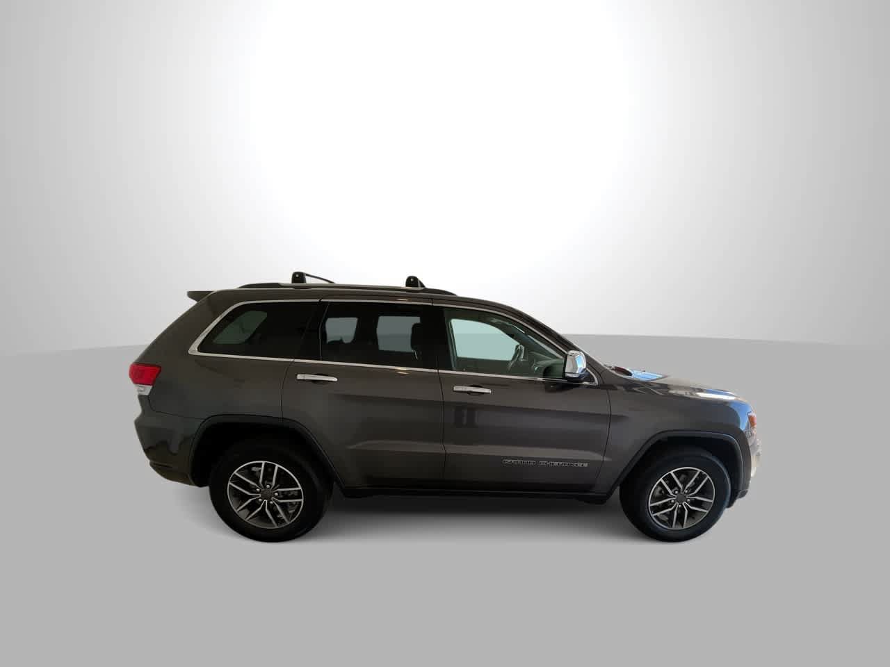 Used 2019 Jeep Grand Cherokee Limited AWD/4WD image 9