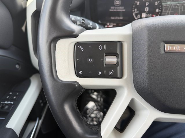 Used 2023 Land Rover Defender 90 S AWD/4WD image 22
