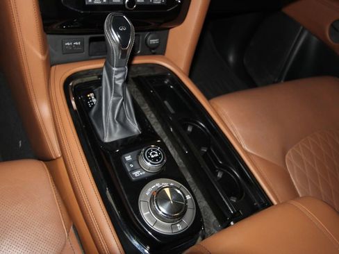 Used 2021 INFINITI QX80 Sensory w/ All-Season Package image 20