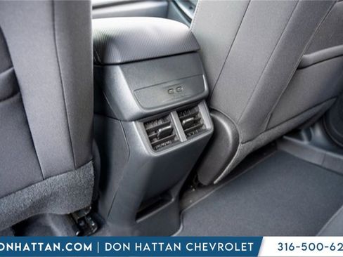 New 2026 Chevrolet Equinox LT image 24