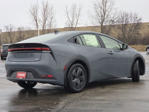 New 2026 Toyota Prius LE image 21