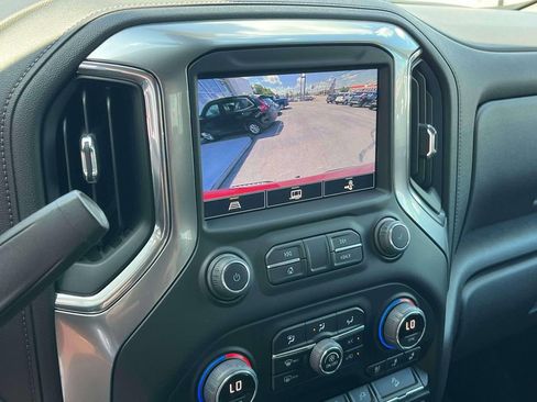 Certified 2022 Chevrolet Silverado 1500 LTZ w/ LTZ Premium Package AWD/4WD image 33
