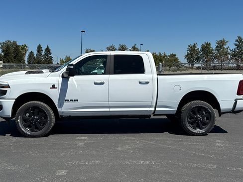 New 2026 RAM 3500 Laramie AWD/4WD image 6