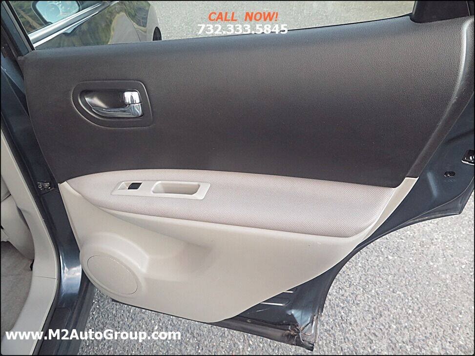 Used 2012 Nissan Rogue S AWD/4WD image 18