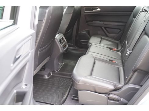 Used 2019 Volkswagen Atlas SE image 13