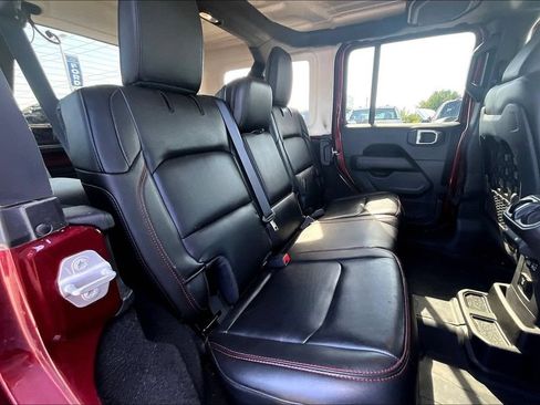Used 2021 Jeep Wrangler Unlimited Rubicon AWD/4WD image 29