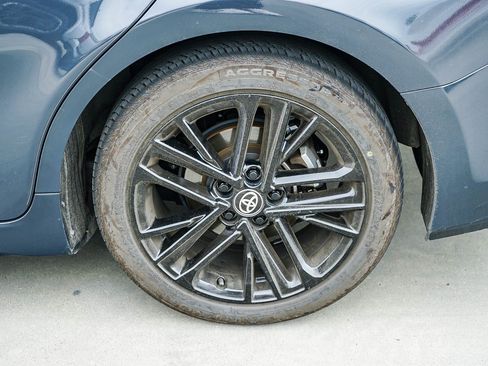 Certified 2025 Toyota Camry SE FWD image 10