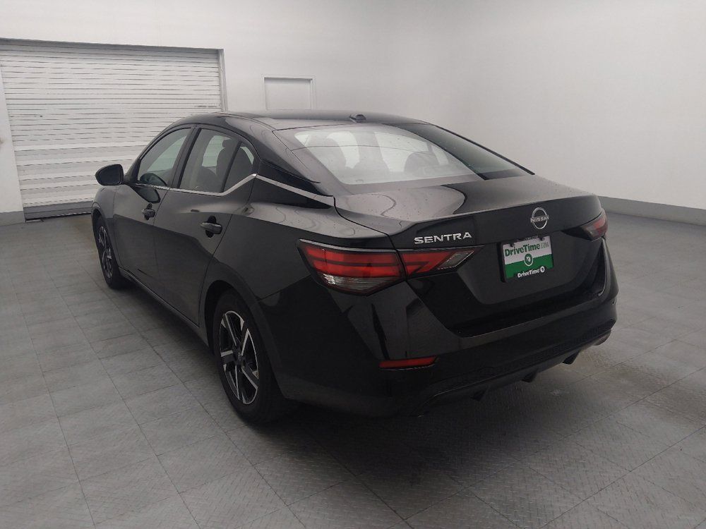 Used 2025 Nissan Sentra SV FWD image 5