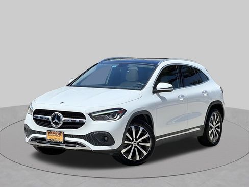Used 2021 Mercedes-Benz GLA 250 w/ Premium Package image 9