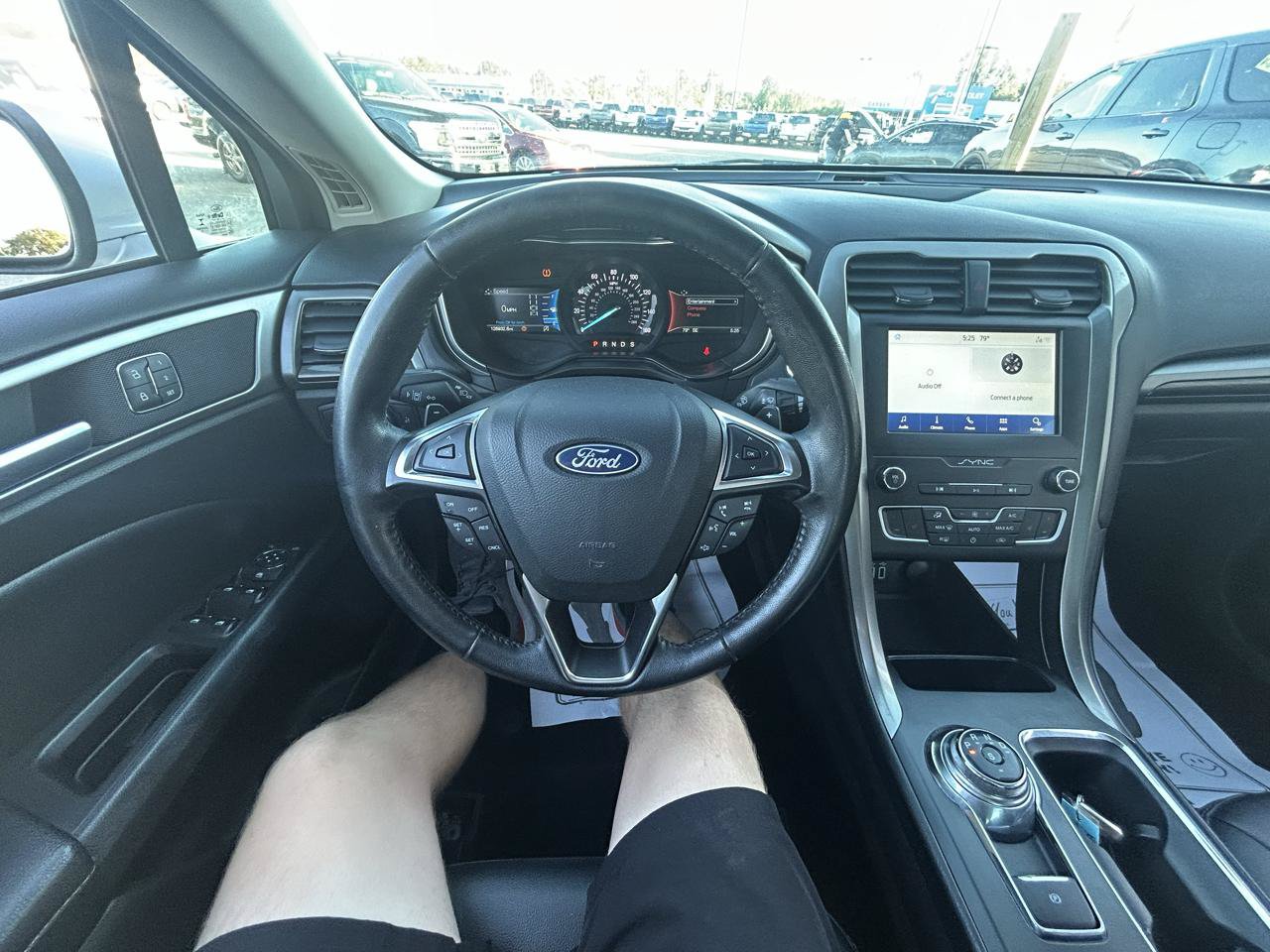 Used 2019 Ford Fusion SEL FWD image 27