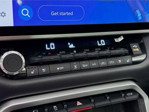 Used 2025 Toyota Tundra Platinum image 16