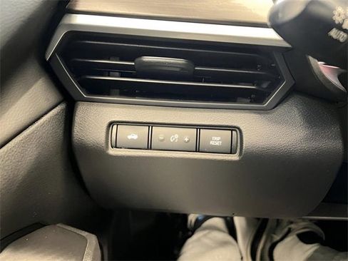 Used 2025 Nissan Altima 2.5 SV image 20