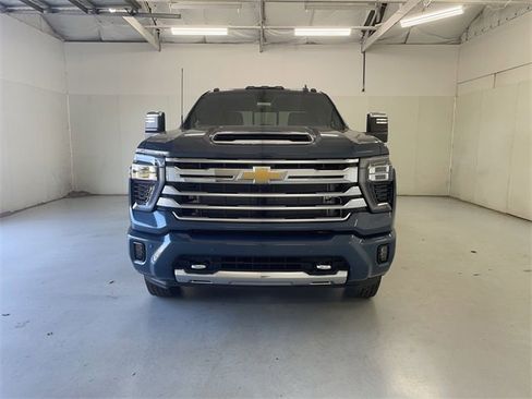 New 2026 Chevrolet Silverado 3500 High Country w/ High Country Premium Package image 4