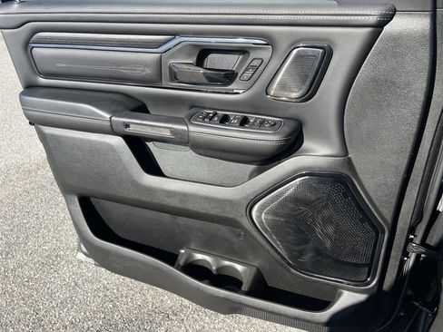 Used 2024 RAM 1500 Limited image 18