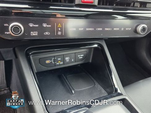 Used 2025 Kia K5 GT image 23