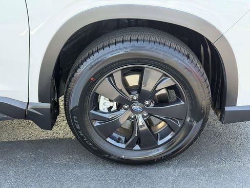 Used 2026 Subaru Ascent Premium AWD/4WD image 9