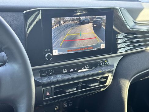 Certified 2025 Toyota Camry LE w/ Convenience Package image 30