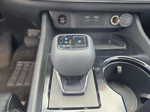 Used 2024 Nissan Rogue SV w/ SV Premium Package image 10