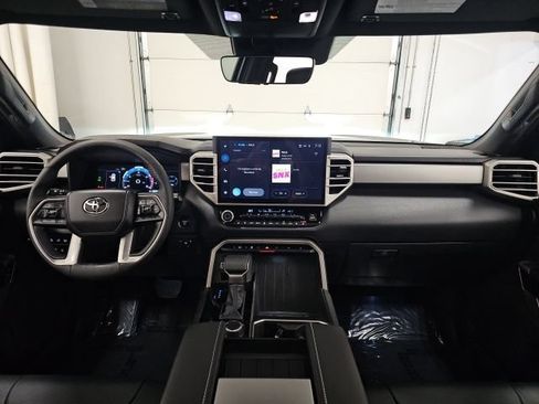 Used 2026 Toyota Sequoia Limited AWD/4WD image 34