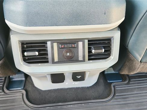 Used 2024 Ford F250 Limited w/ FX4 Off-Road Package AWD/4WD image 19