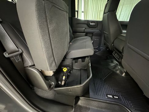Certified 2022 Chevrolet Silverado 1500 LT AWD/4WD image 19