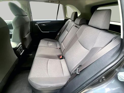 Used 2019 Toyota RAV4 XLE w/ Convenience Package AWD/4WD image 20