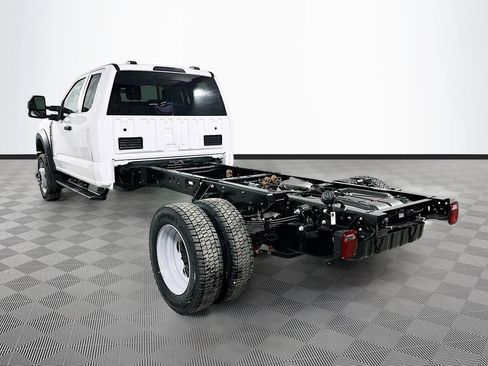 New 2026 Ford F550 4x4 Supercab Super Duty image 25