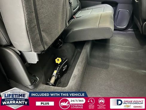 Used 2026 GMC Sierra 1500 SLT image 38