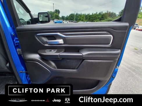Used 2025 RAM 1500 Big Horn AWD/4WD image 14