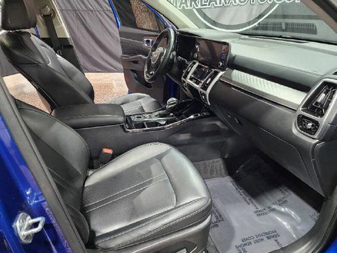 Used 2022 Kia Sorento SX image 12