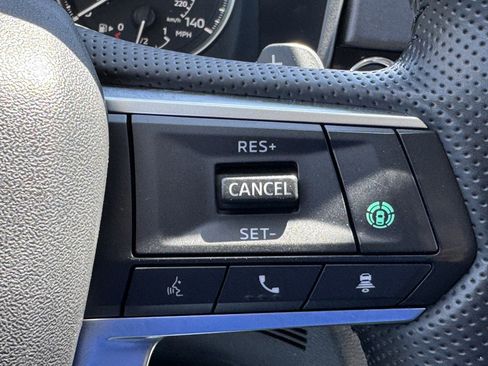 Used 2024 Mitsubishi Outlander SE Black Edition FWD image 21