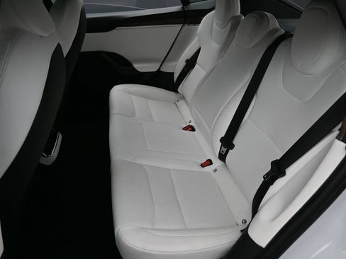 Used 2023 Tesla Model S AWD/4WD image 13
