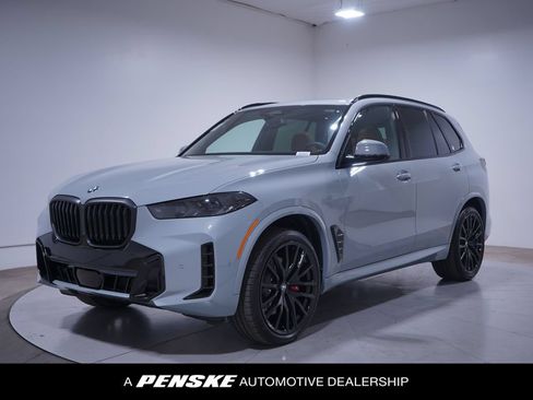 Used 2026 BMW X5 sDrive40i w/ M Sport Package RWD image 1