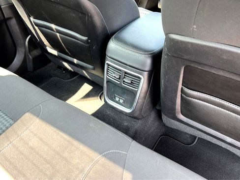 Used 2022 Dodge Charger GT image 20