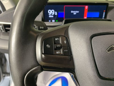 Used 2022 Ford Mustang Mach-E Premium RWD image 21