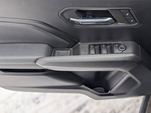 Used 2023 Chevrolet Colorado LT w/ LT Convenience Package II image 27