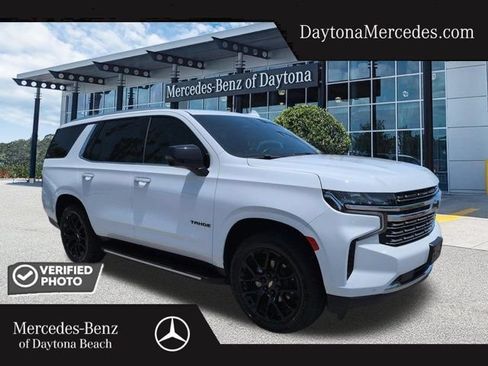 Used 2022 Chevrolet Tahoe Premier RWD image 1