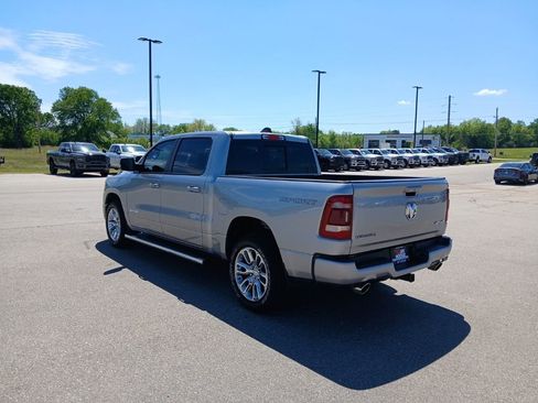 Used 2023 RAM 1500 Laramie AWD/4WD image 6