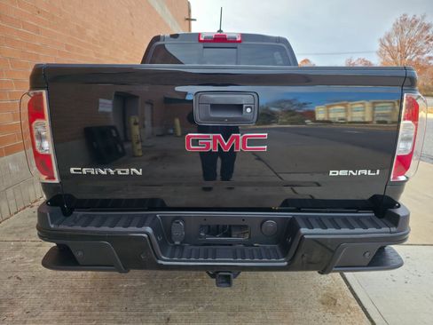 Used 2019 GMC Canyon Denali image 37