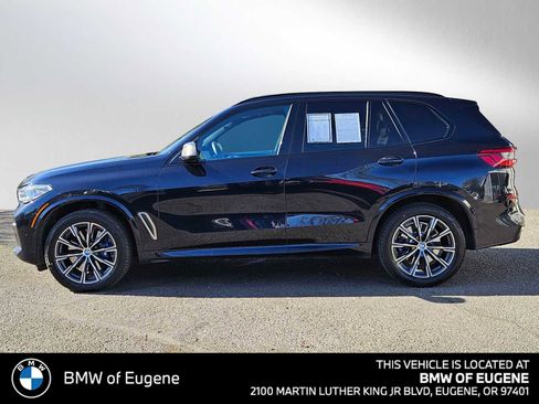 Used 2020 BMW X5 M50i image 6